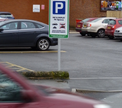 Free Parking in December 2021